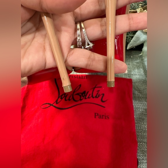 Christian Louboutin So Kate Patent Pointed-Toe Red Sole Pump SIZE 37/7 - Picture 8 of 16